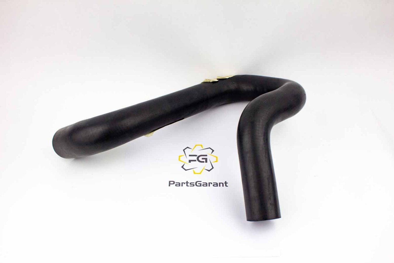 Патрубок радиатора